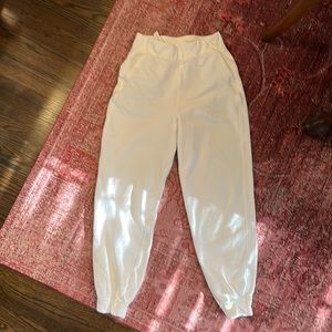 Lulu lemon scuba white joggers